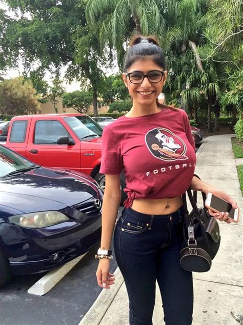 mia khalifa prono|Vidéos pornos Mia Khalifa 2024 : Scènes de sexe de star du。